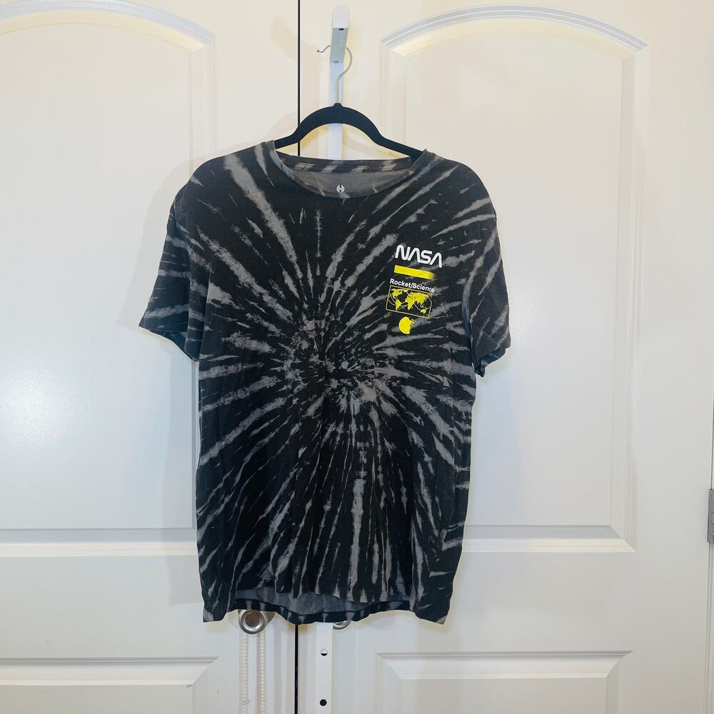 Hyper Space NASA Tee - Unisex Size L - Gray and Black